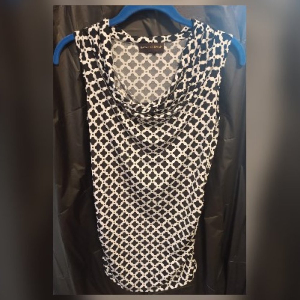 Dana Buchman sleeveless shirt